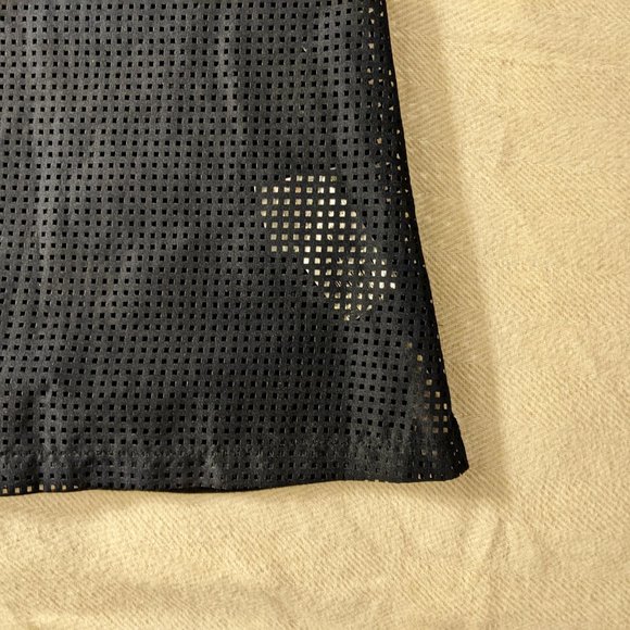 Laser Cut Perforated Tank Top With Bow (Navy) - Picture 5 of 11